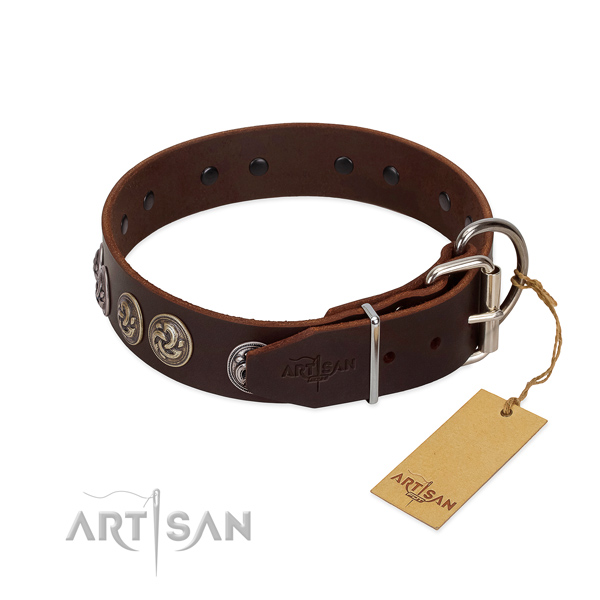 Rust-proof traditional buckle on trendy genuine leather dog collar